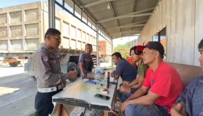 Ditlantas Polda Riau Gencarkan Sosialisasi dan Edukasi Kendaraan Angkutan Barang