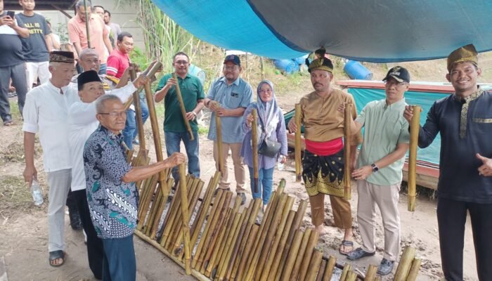 Ratusan Warga Semarakkan “Bakar Lemang Season 2” di Tepian Sungai Siak Sambut Ramadan 1447 H